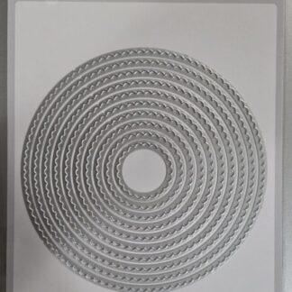 Tonic Studios - Scalloped Circles Layering Basics die set